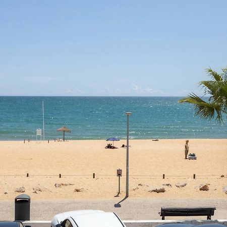 Centralgarve - Stunning Beach Front Studio - Astro Куартейра Екстер'єр фото